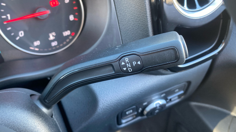 Mercedes-Benz Vito L3 Diesel Rwd 119CDI Select Crew Van 9G-Tronic